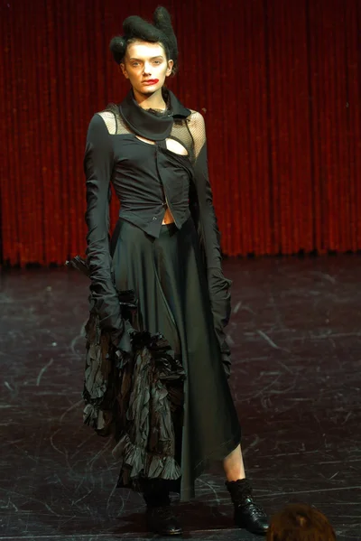 Look 26